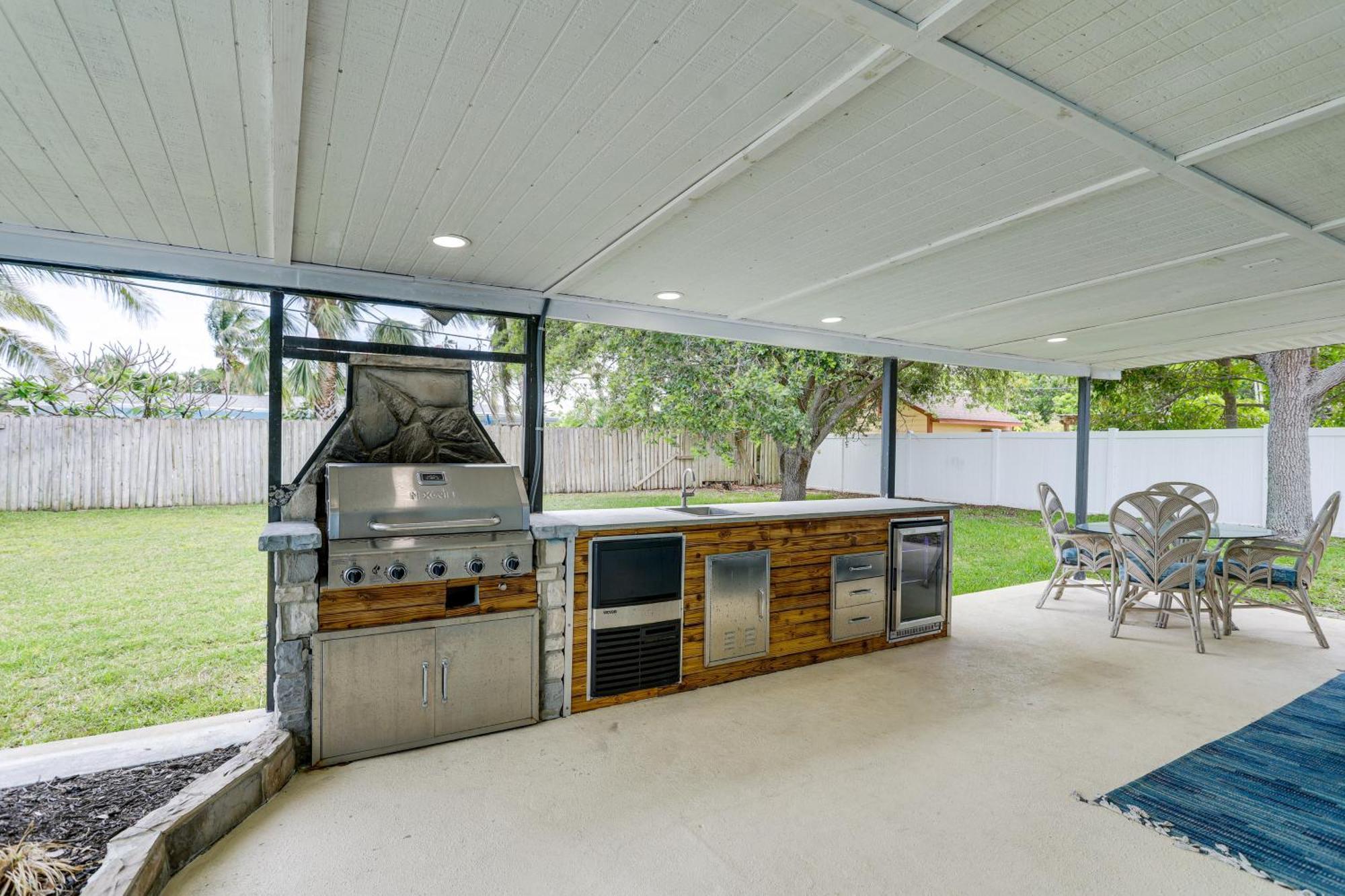 Pet-Friendly Cocoa Beach Home Walk To Beach! Zewnętrze zdjęcie